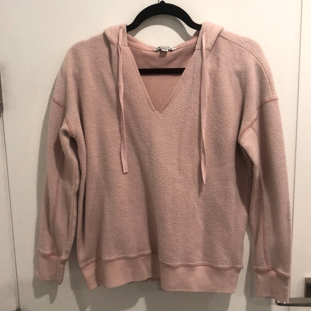 American Eagle rose gold sweatshirt